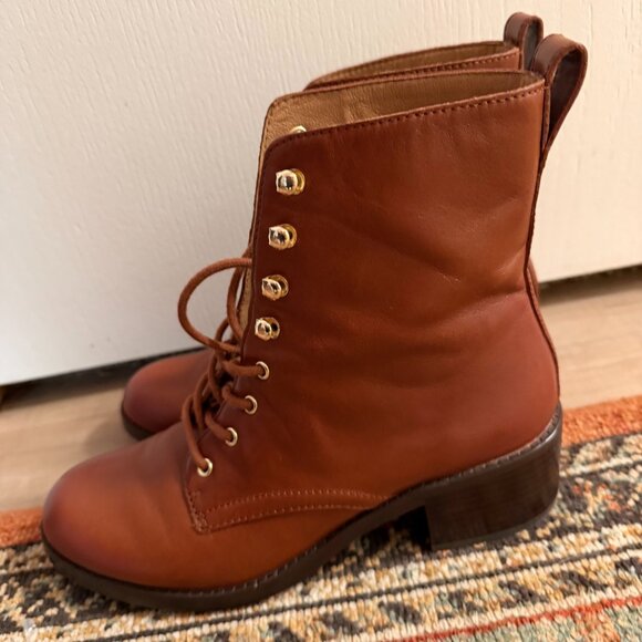 The Patti Lace-Up Boot- Size 7 - Picture 4 of 5